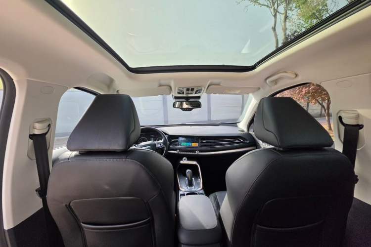 Used Haval H6 2020 1.5 GDIT Automatic Platinum Champion Edition Interior 4