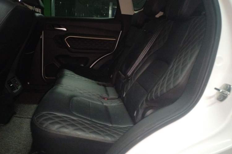 Used Haval H6 2020 1.5 GDIT Automatic Platinum Champion Edition Interior 4