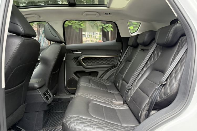Used Haval H6 2020 1.5 GDIT Automatic Platinum Luxury Edition Interior 4