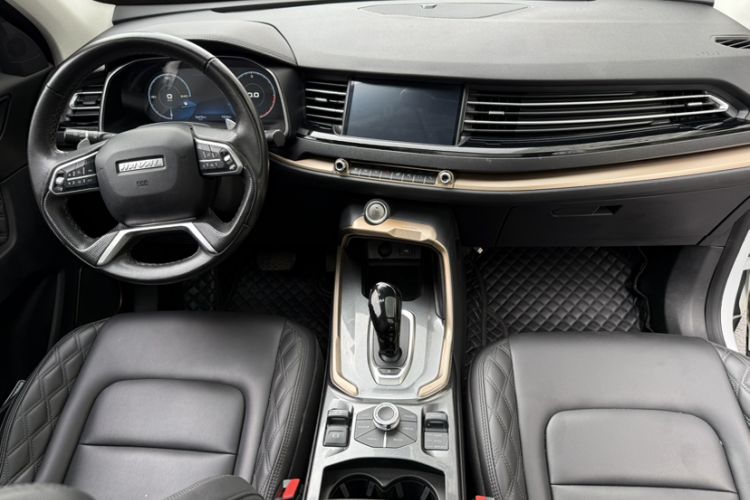 Used Haval H6 2020 1.5 GDIT Automatic Platinum Luxury Edition Interior 5