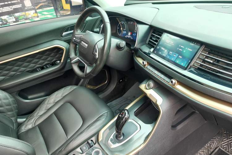 Used Haval H6 2020 1.5 GDIT Automatic Platinum Luxury Edition Interior 6