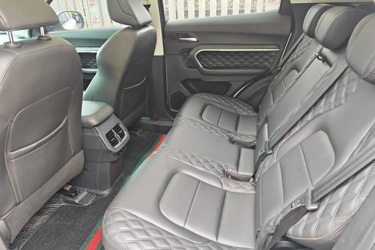 Used Haval H6 2020 1.5 GDIT Automatic Platinum Luxury Edition Interior 7