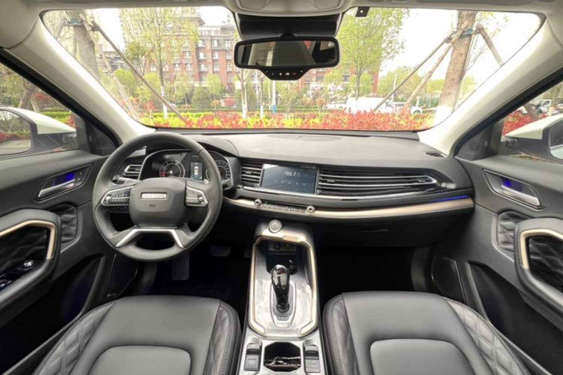Used Haval H6 2020 2.0 GDIT Automatic Platinum Champion Edition Interior 8