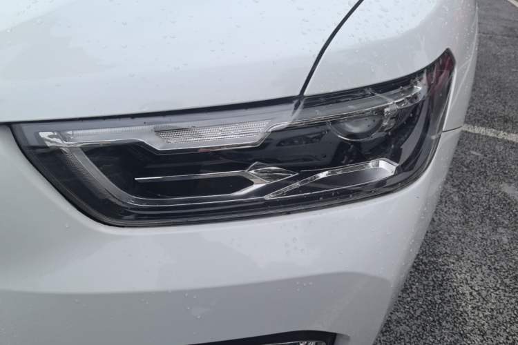 Used Haval H6 2020 1.5 GDIT Automatic Platinum Champion Edition Left Front Headlight