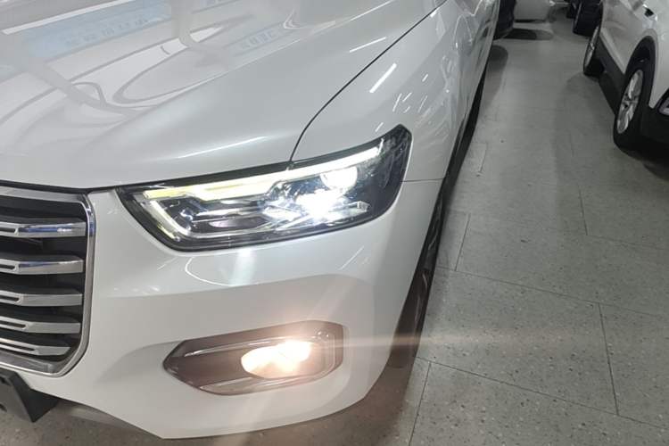 Used Haval H6 2020 1.5 GDIT Automatic Platinum Champion Edition Left Front Headlight