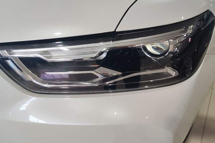 Used Haval H6 2020 1.5 GDIT Automatic Platinum Champion Edition Left Front Headlight