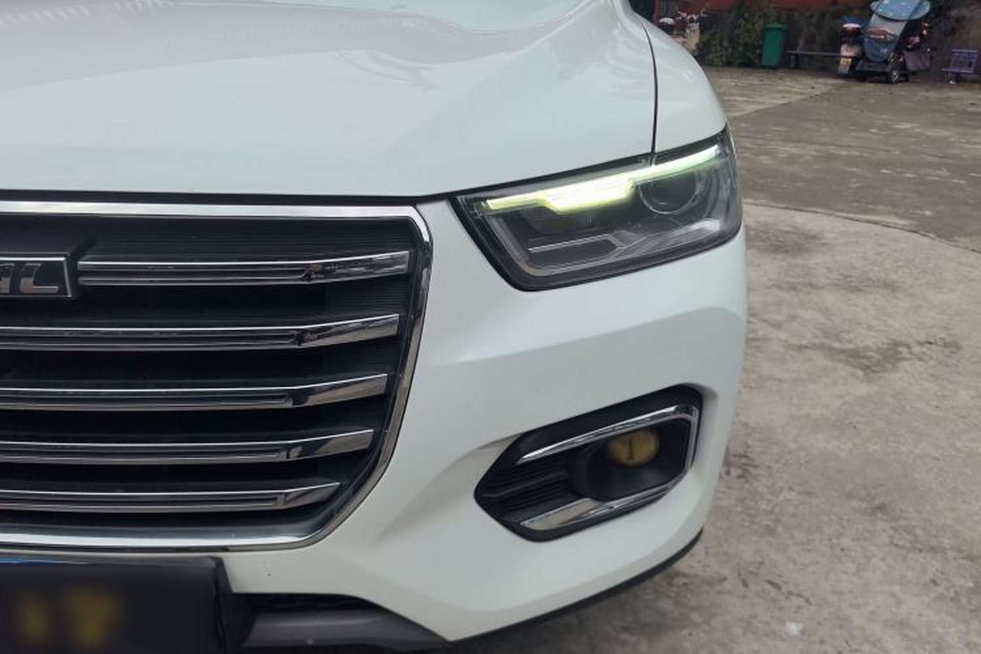 Used Haval H6 2020 2.0 GDIT Automatic Platinum Champion Edition Left Front Headlight