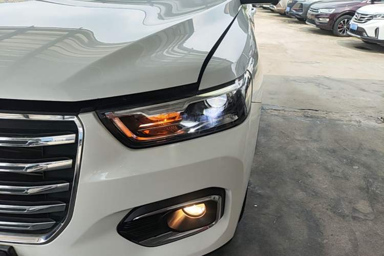 Used Haval H6 2020 1.5 GDIT Automatic Platinum Champion Edition Left Front Headlight
