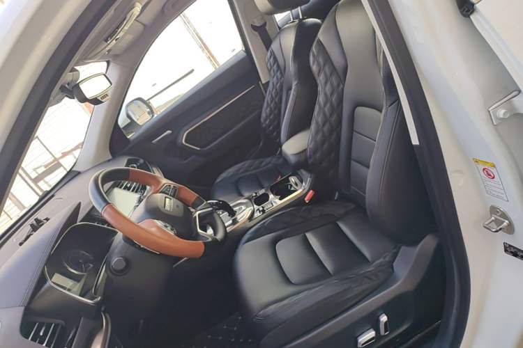 Used Haval H6 2020 1.5 GDIT Automatic Platinum Champion Edition Left Front Seat
