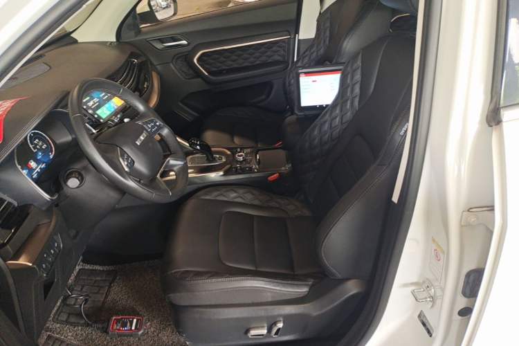 Used Haval H6 2020 1.5 GDIT Automatic Platinum Luxury Edition Left Front Seat