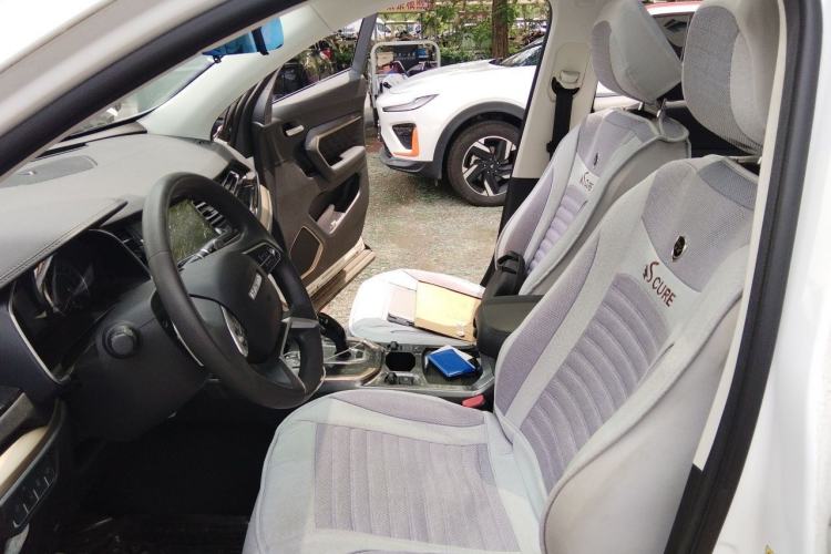 Used Haval H6 2020 1.5 GDIT Automatic Platinum Urban Edition Left Front Seat