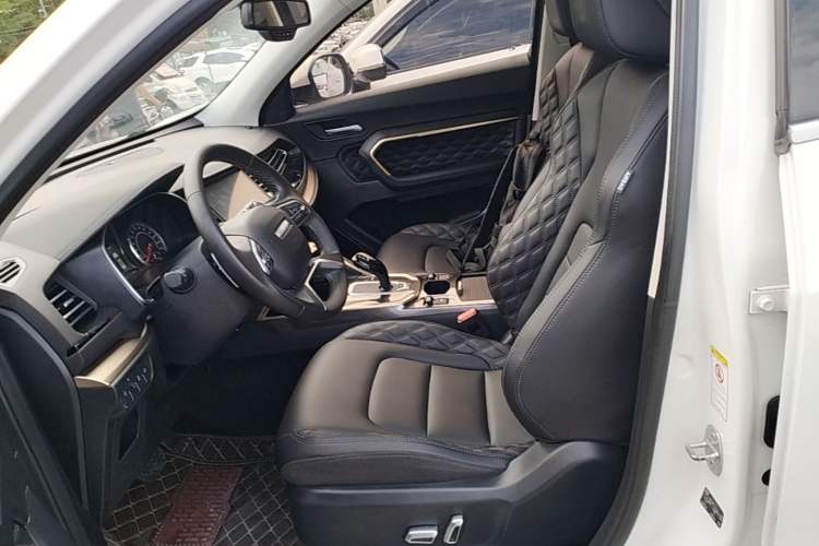 Used Haval H6 2020 1.5 GDIT Automatic Platinum Champion Edition Left Front Seat