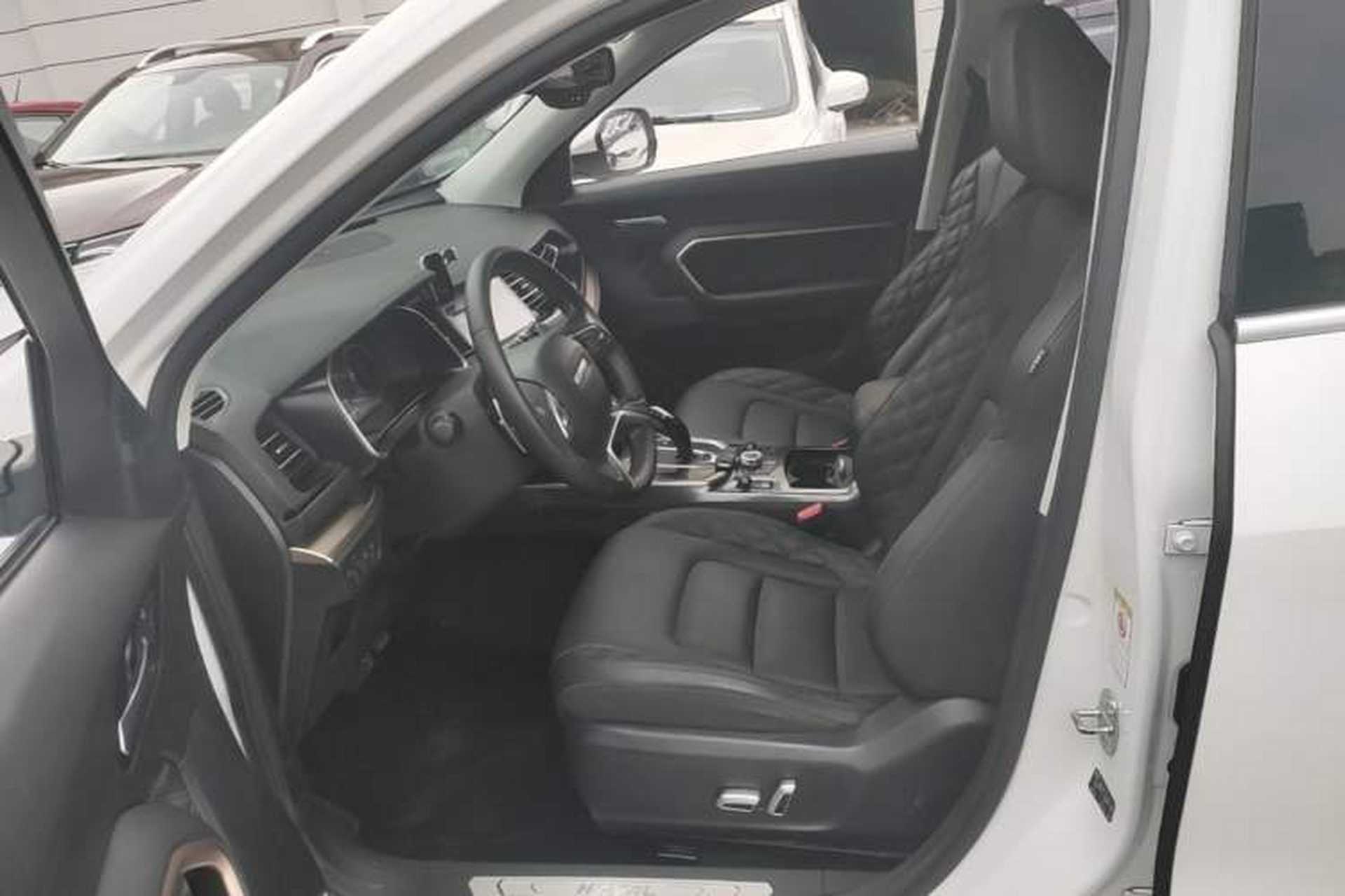 Used Haval H6 2020 2.0 GDIT Automatic Platinum Luxury Edition Left Front Seat