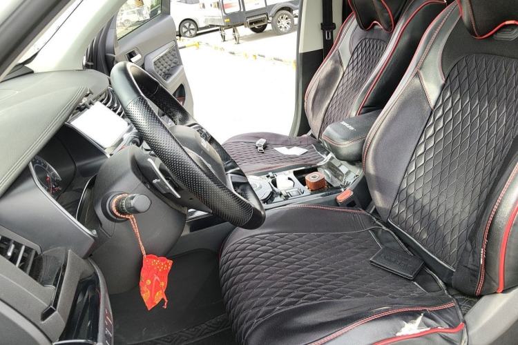 Used Haval H6 2020 1.5 GDIT Automatic Platinum Champion Edition Left Front Seat