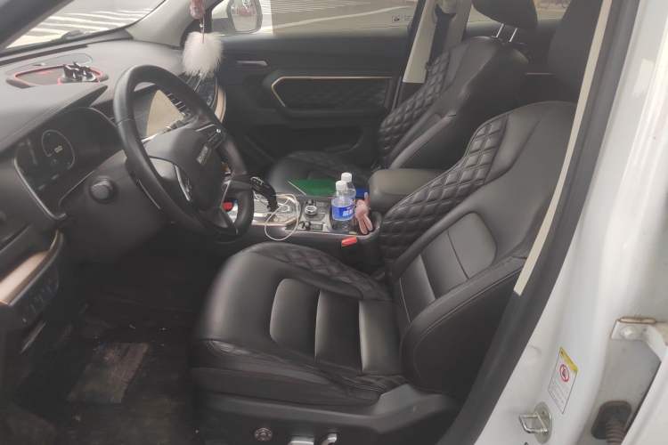 Used Haval H6 2020 1.5 GDIT Automatic Platinum Supreme Edition Left Front Seat
