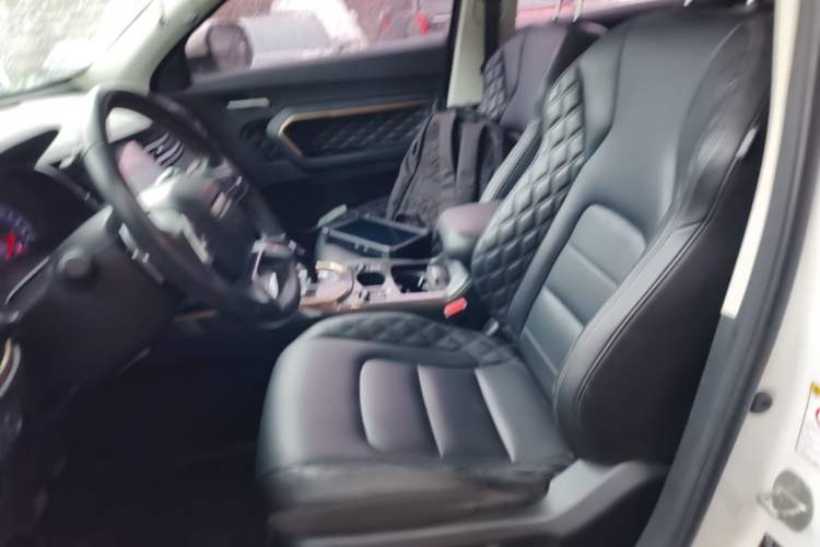 Used Haval H6 2020 1.5 GDIT Automatic Platinum Champion Edition Left Front Seat