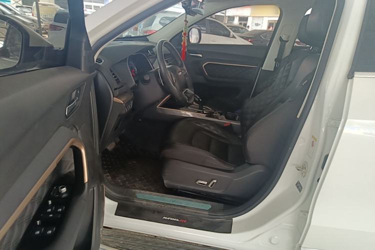 Used Haval H6 2020 1.5 GDIT Automatic Platinum Champion Edition Left Front Seat