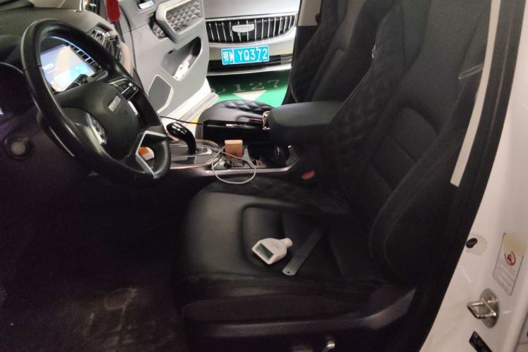 Used Haval H6 2020 1.5 GDIT Automatic Platinum Champion Edition Left Front Seat