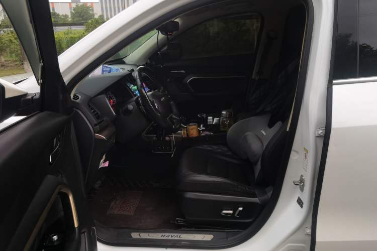 Used Haval H6 2020 1.5 GDIT Automatic Platinum Champion Edition Left Front Seat