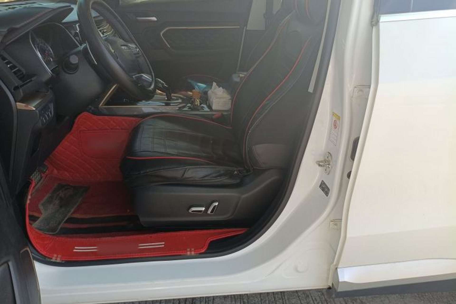 Used Haval H6 2020 1.5 GDIT Automatic Platinum Champion Edition Left Front Seat