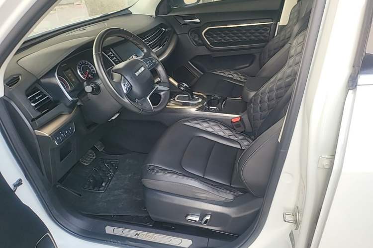 Used Haval H6 2020 1.5 GDIT Automatic Platinum Champion Edition Left Front Seat