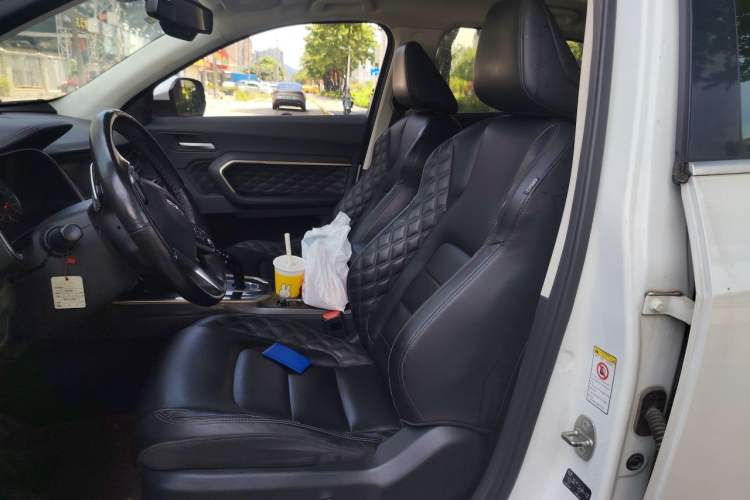 Used Haval H6 2020 1.5 GDIT Automatic Platinum Champion Edition Left Front Seat