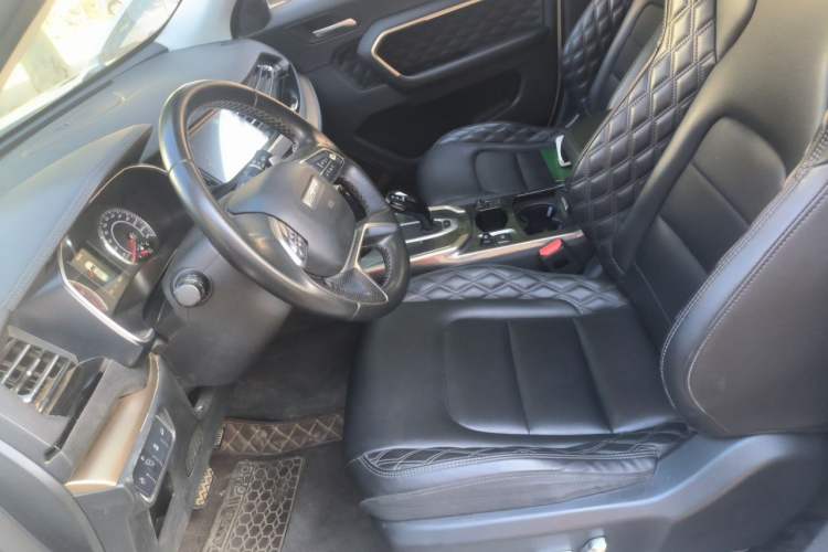 Used Haval H6 2020 1.5 GDIT Automatic Platinum Champion Edition Left Front Seat