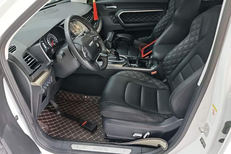 Used Haval H6 2020 1.5 GDIT Automatic Platinum Champion Edition Left Front Seat