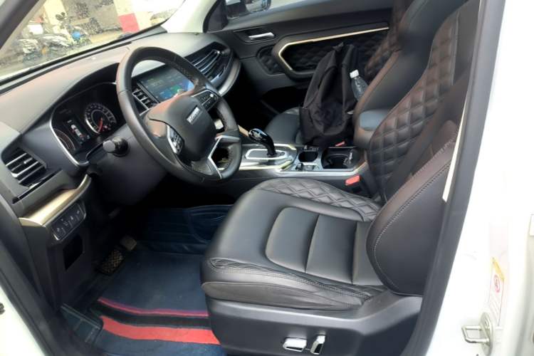 Used Haval H6 2020 1.5 GDIT Automatic Platinum Champion Edition Left Front Seat