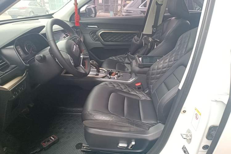 Used Haval H6 2020 1.5 GDIT Automatic Platinum Champion Edition Left Front Seat
