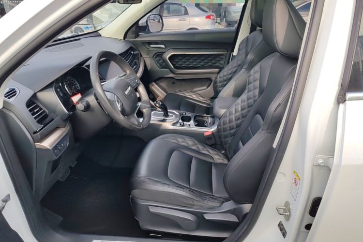 Used Haval H6 2020 1.5 GDIT Automatic Platinum Urban Edition Left Front Seat