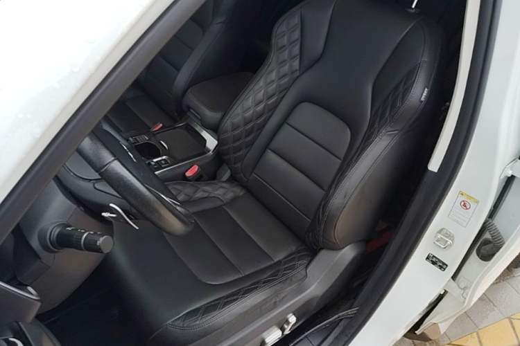 Used Haval H6 2020 1.5 GDIT Automatic Platinum Champion Edition Left Front Seat