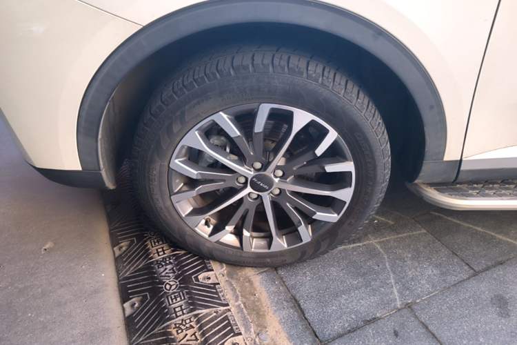 Used Haval H6 2020 1.5 GDIT Automatic Platinum Champion Edition Left Front Wheel Hub