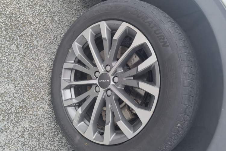 Used Haval H6 2020 1.5 GDIT Automatic Platinum Champion Edition Left Front Wheel Hub