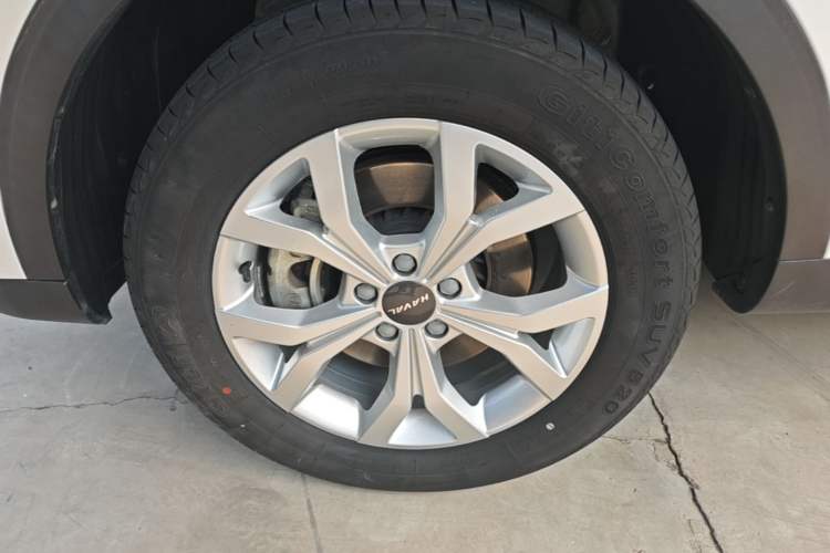 Used Haval H6 2020 1.5 GDIT Automatic Platinum Urban Edition Left Front Wheel Hub