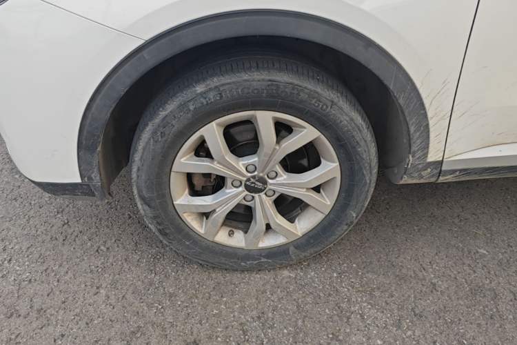 Used Haval H6 2020 1.5 GDIT Automatic Platinum Urban Edition Left Front Wheel Hub