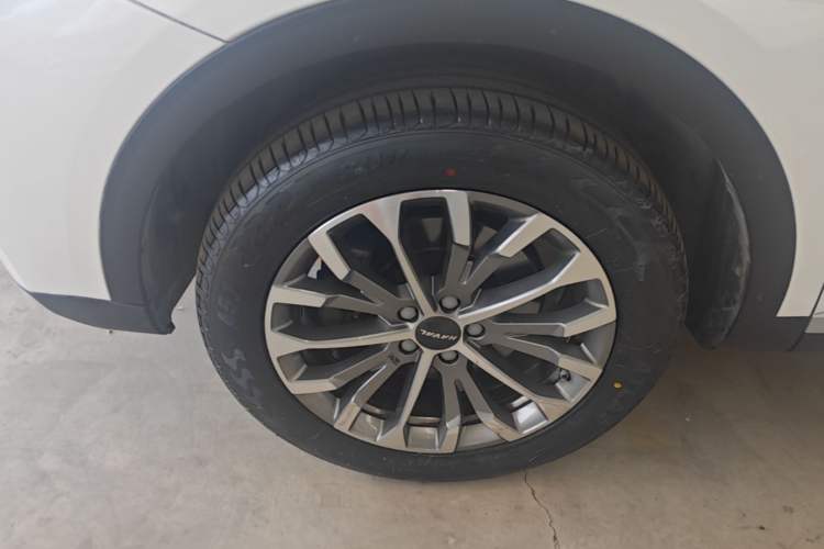 Used Haval H6 2020 1.5 GDIT Automatic Platinum Champion Edition Left Front Wheel Hub
