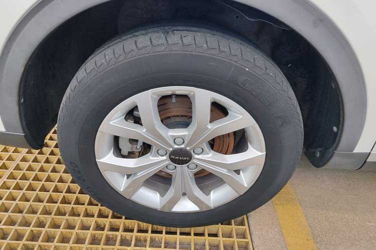 Used Haval H6 2020 1.5 GDIT Automatic Platinum Urban Edition Left Front Wheel Hub