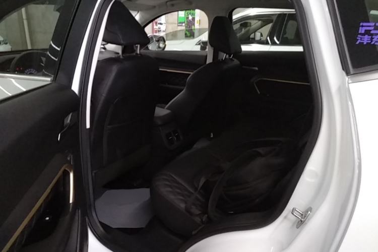 Used Haval H6 2020 1.5 GDIT Automatic Platinum Urban Edition Left Rear Seat