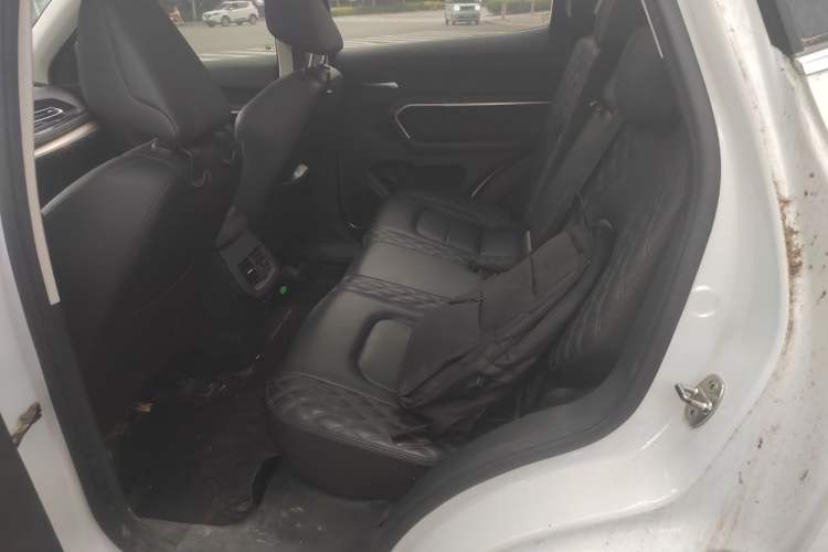Used Haval H6 2020 1.5 GDIT Automatic Platinum Supreme Edition Left Rear Seat