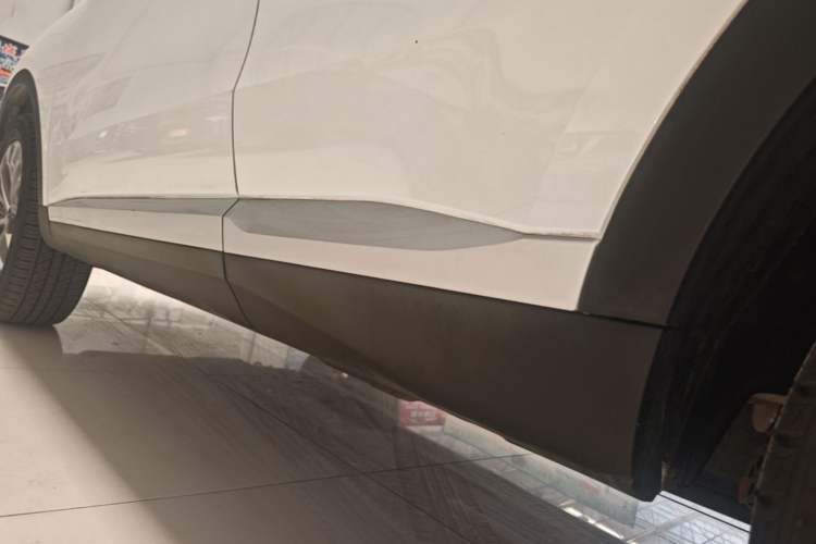 Used Haval H6 2020 1.5 GDIT Automatic Platinum Champion Edition Left Side Sill