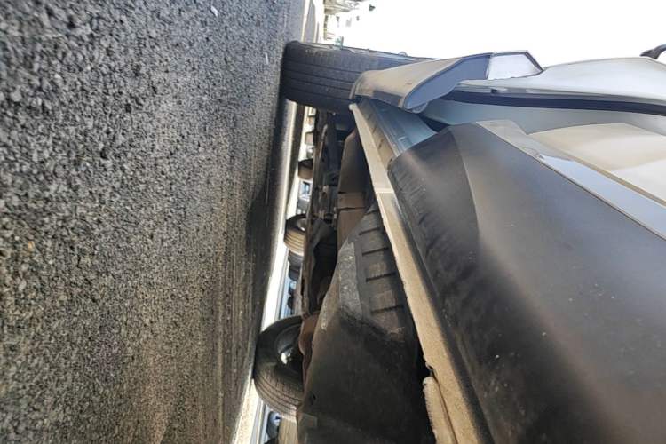 Used Haval H6 2020 1.5 GDIT Automatic Platinum Champion Edition Left Side Sill