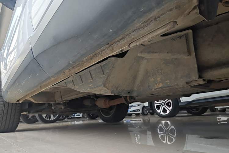 Used Haval H6 2020 1.5 GDIT Automatic Platinum Champion Edition Left Side Sill