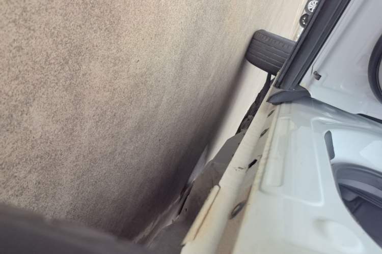 Used Haval H6 2020 1.5 GDIT Automatic Platinum Urban Edition Left Side Sill