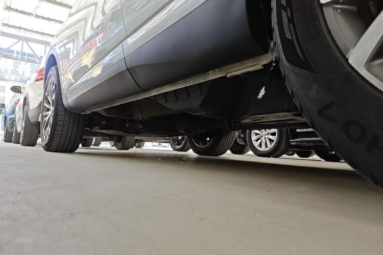 Used Haval H6 2020 1.5 GDIT Automatic Platinum Champion Edition Left Side Sill