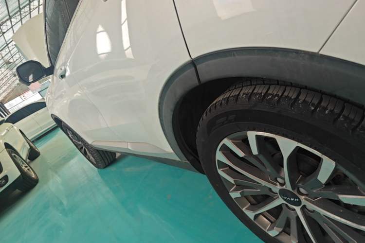 Used Haval H6 2020 1.5 GDIT Automatic Platinum Champion Edition Left Side Sill