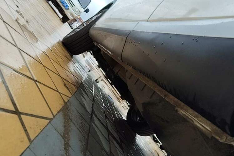 Used Haval H6 2020 1.5 GDIT Automatic Platinum Champion Edition Left Side Sill