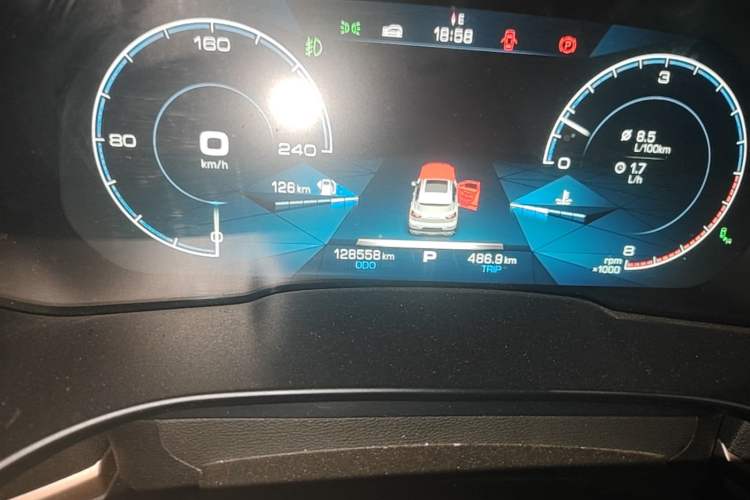 Used Haval H6 2020 2.0 GDIT Automatic Platinum Luxury Edition Odometer Close Up