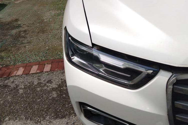 Used Haval H6 2020 1.5 GDIT Automatic Platinum Urban Edition Right Front Headlight