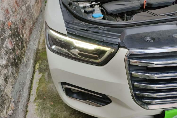 Used Haval H6 2020 1.5 GDIT Automatic Platinum Champion Edition Right Front Headlight